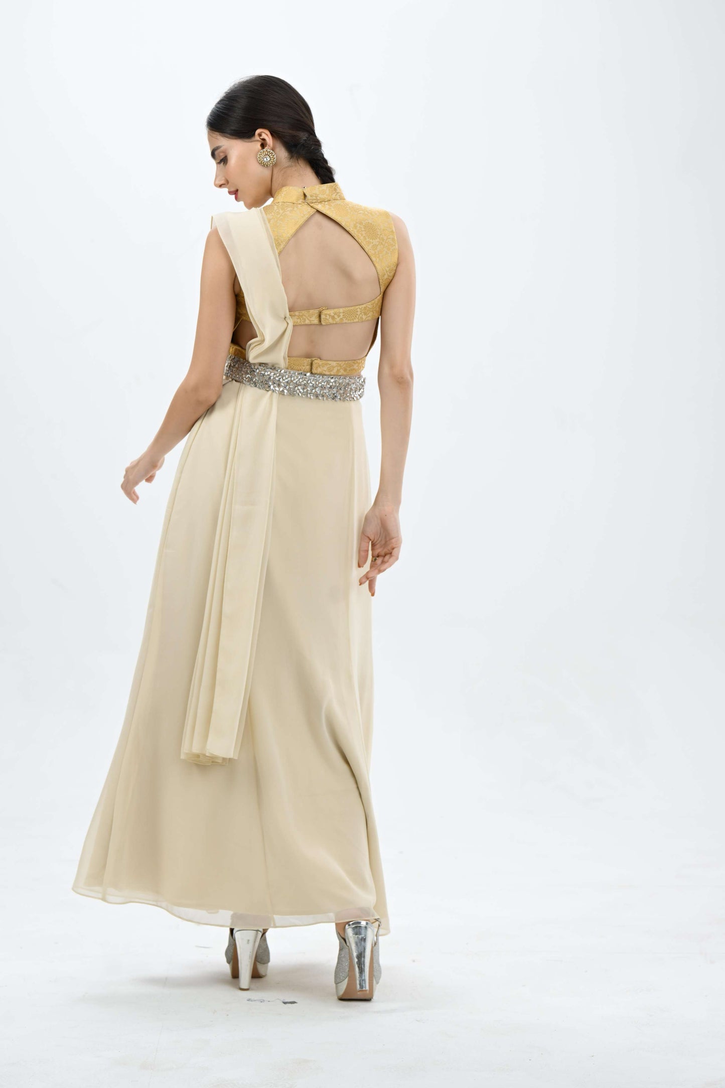 Dione halter neck off-white and gold drape saree set by LabelN